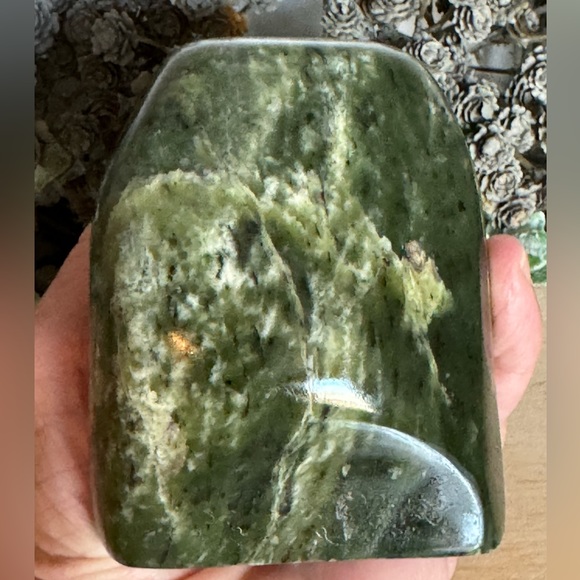 Nephrite Jade Freeform - Picture 6 of 9